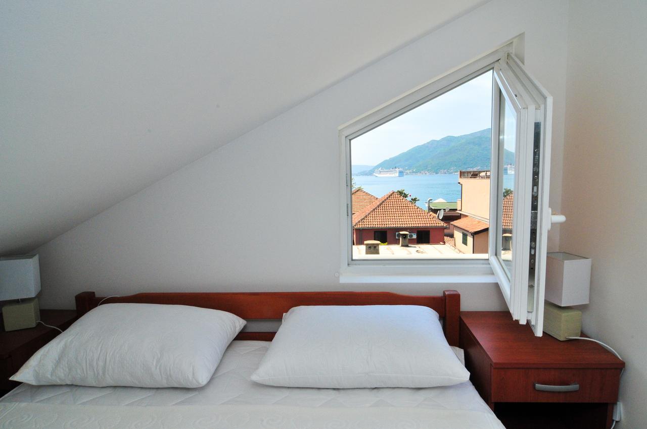 Apartments Pean Tivat Exterior foto